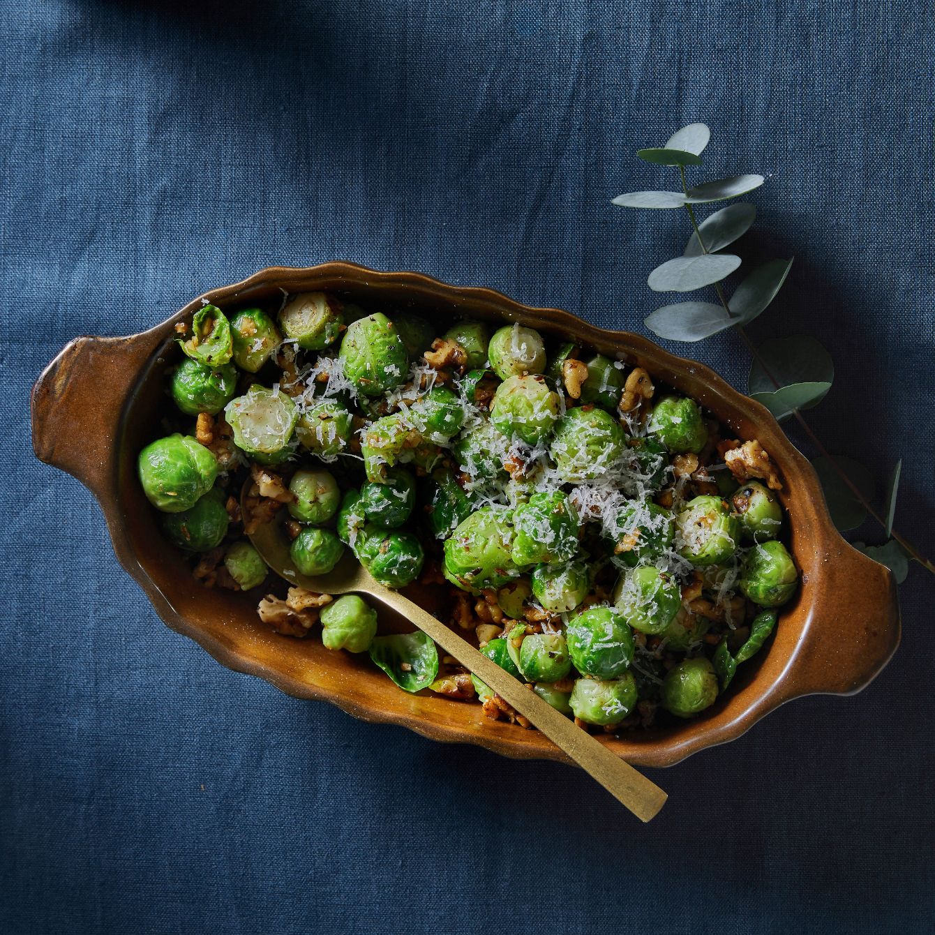 Spruitjes met gezouten walnootboter