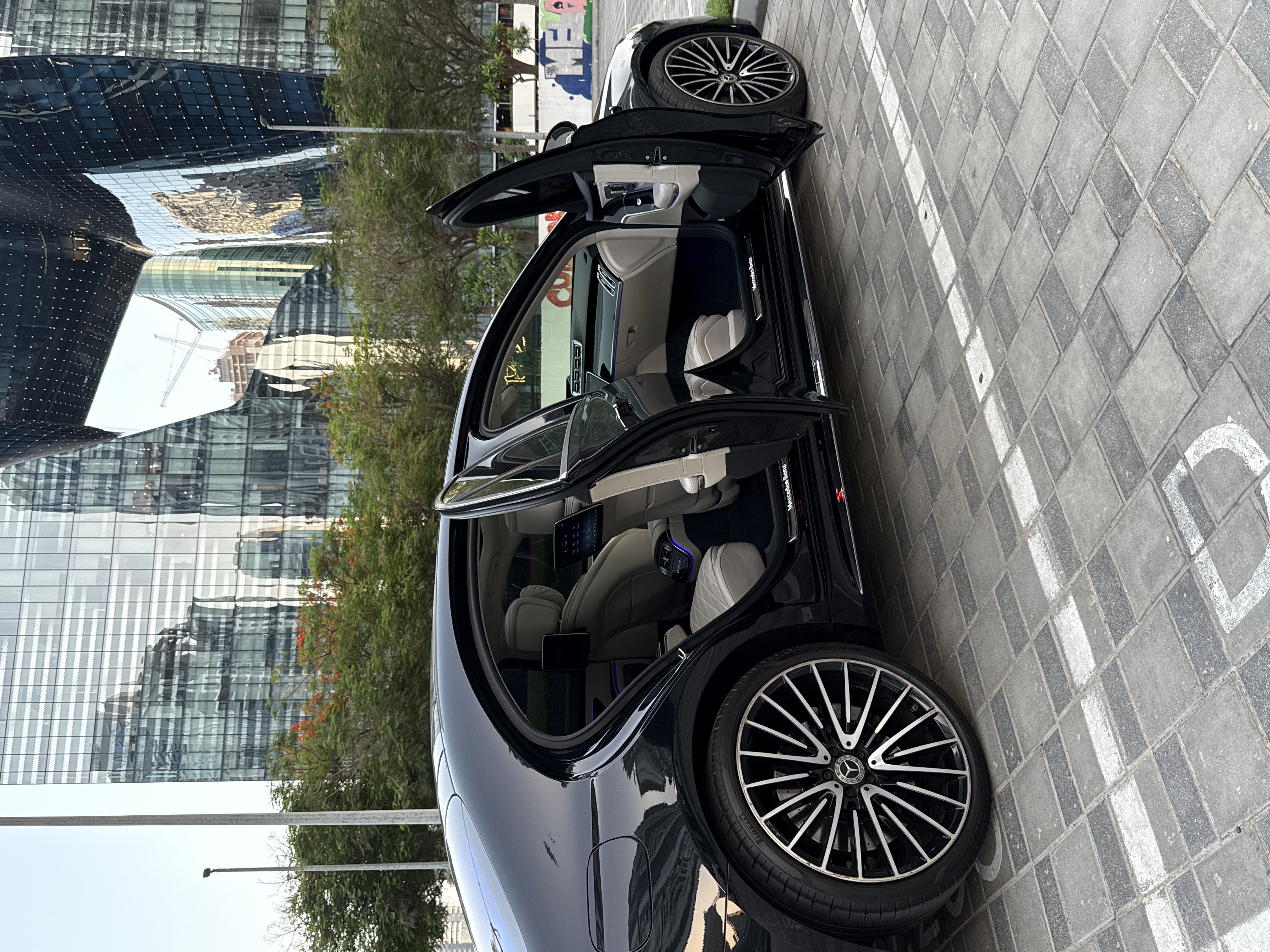 Mercedes S500 Black 2022 2022 for rent in Dubai — thumbnail 5