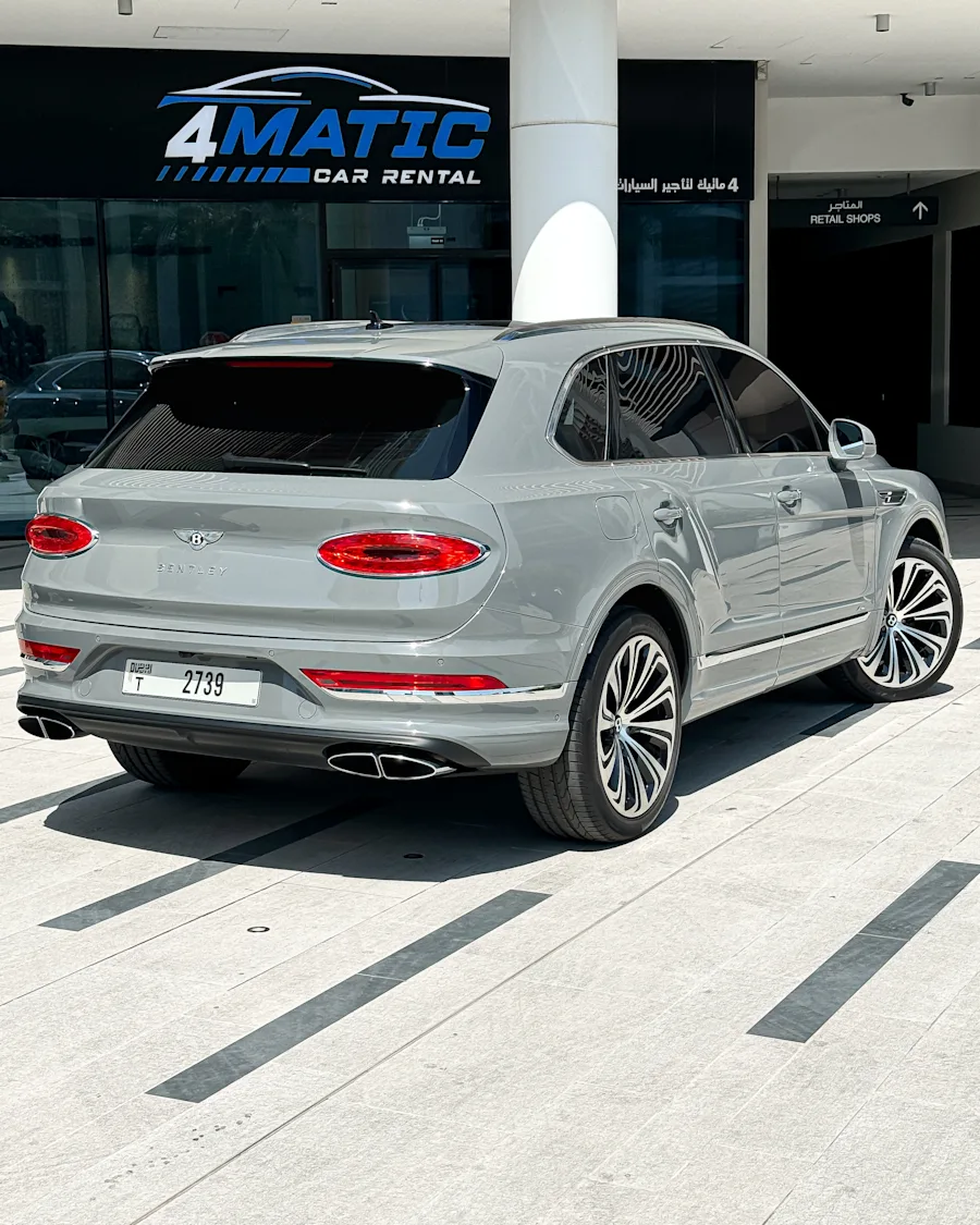 2023 Bentley Bentayga Azure 2023 for rent in Dubai — photo 2 of 3