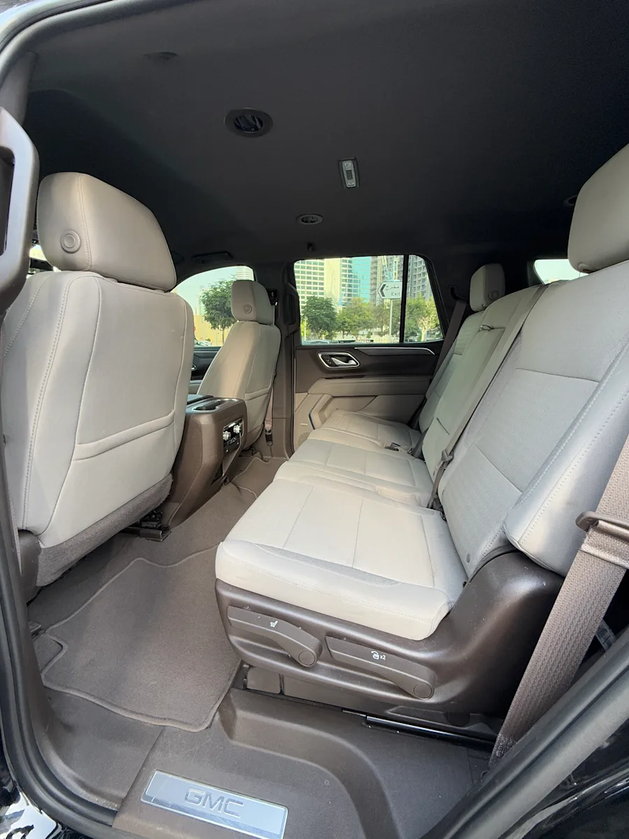 GMC Yukon Black 2022 2022 for rent in Dubai — photo 9 of 9