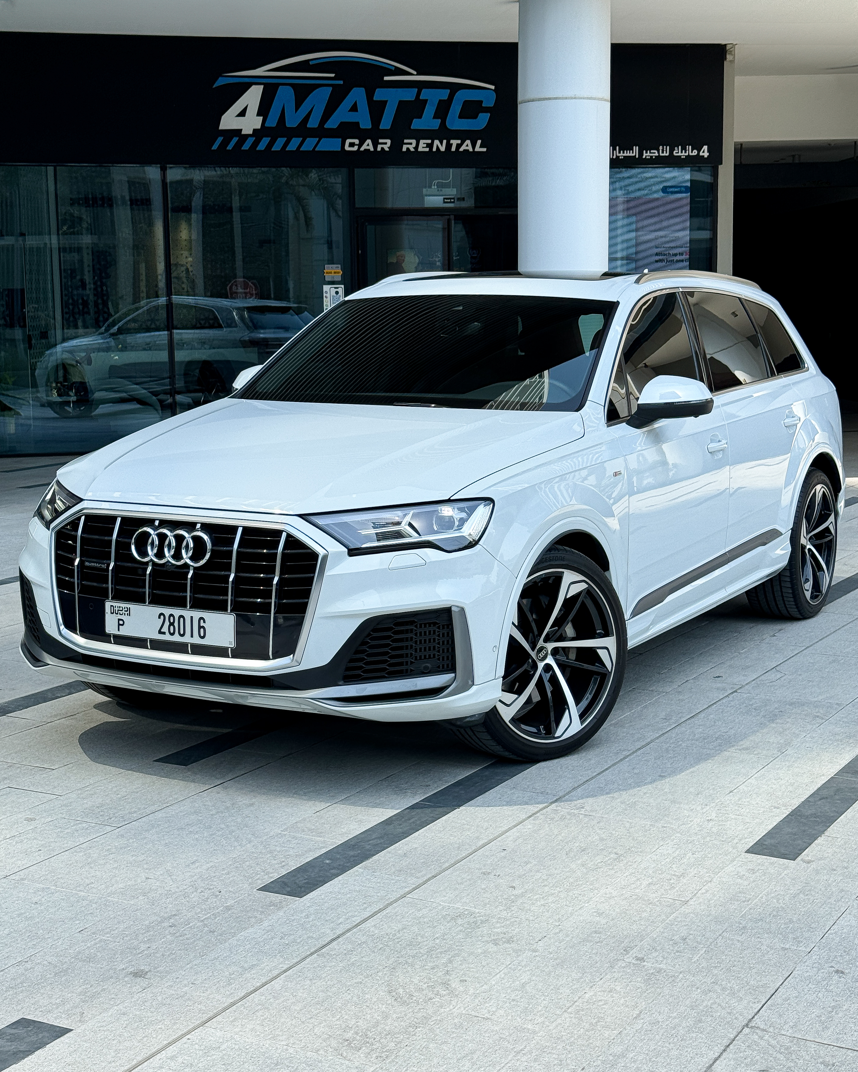 Audi Q7 quattro 2022 2022 for rent in Dubai — thumbnail 2