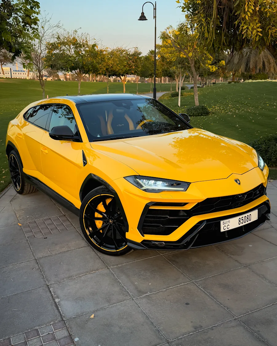 Lamborghini Urus Yellow 2021 2021 for rent in Dubai — photo 3 of 10