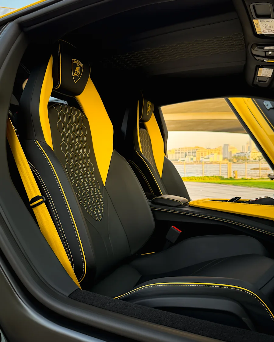 2024 Lamborghini Revuelto: The Apex of Performance 2024 for rent in Dubai — photo 10 of 10