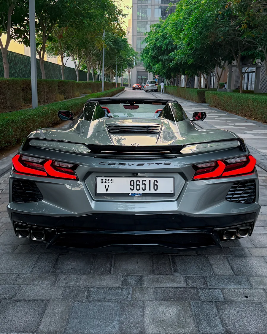 2022 Chevrolet Corvette C8 Stingray 2022 for rent in Dubai — photo 3 of 12