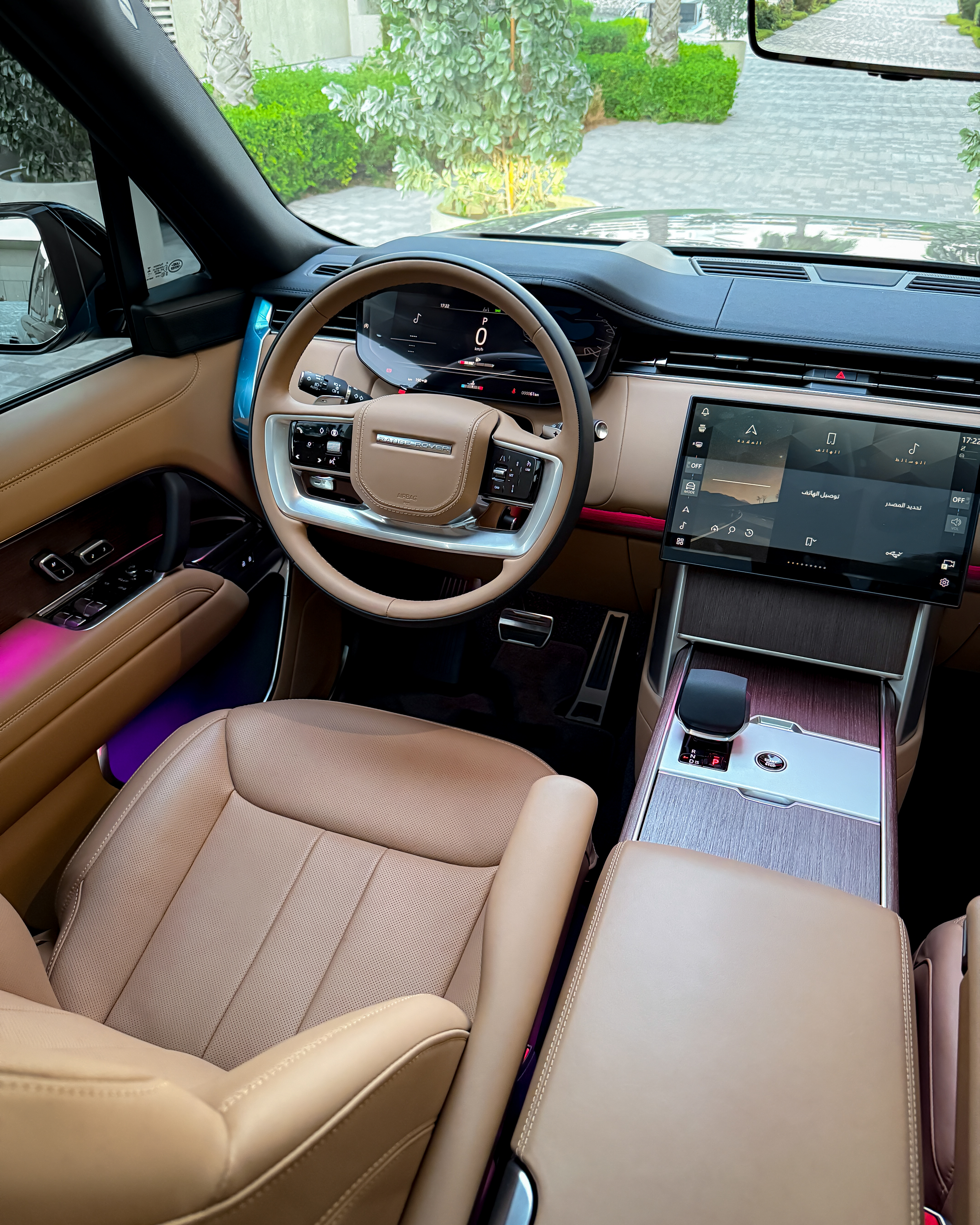 Range Rover Vogue Black 2024 2024 for rent in Dubai — thumbnail 7