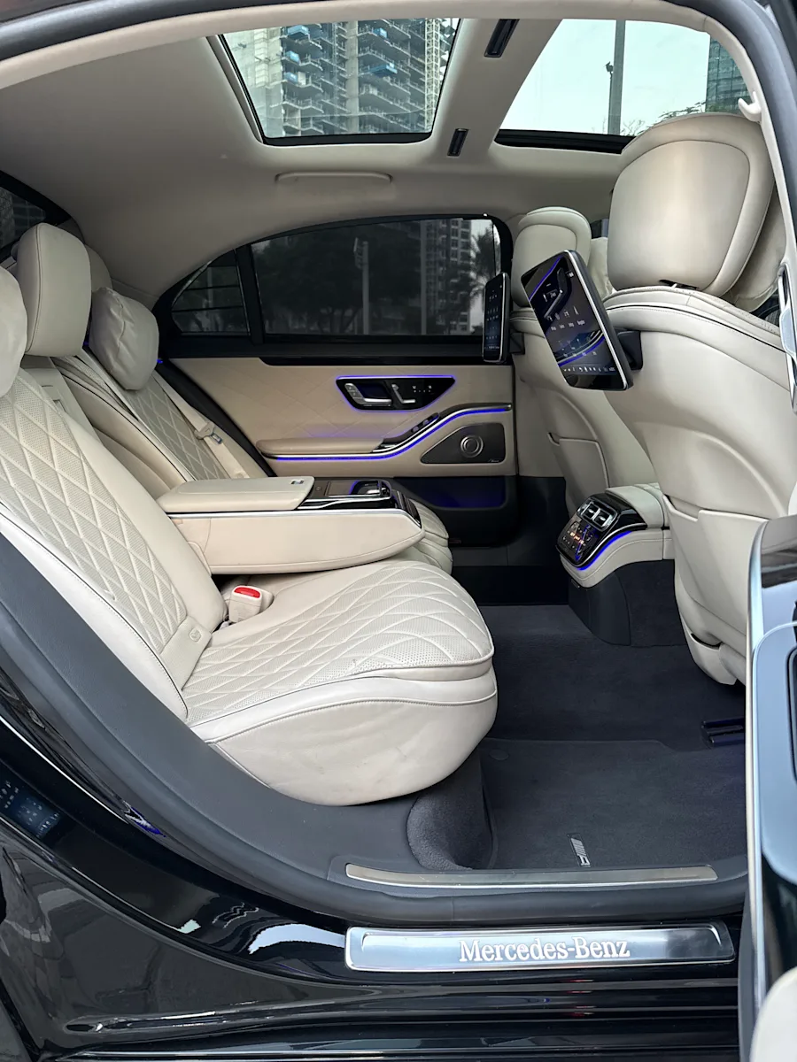 Mercedes S500 Black 2022 2022 for rent in Dubai — photo 12 of 12