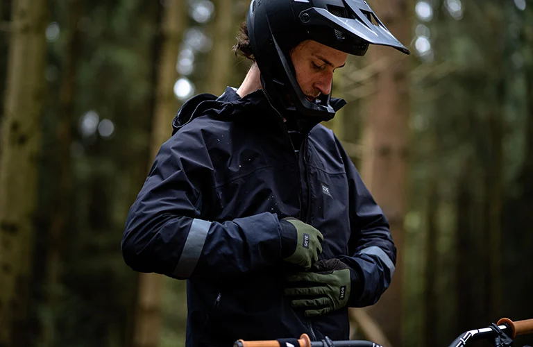 Water & Wind Resistant Cycling Jackets & Vests