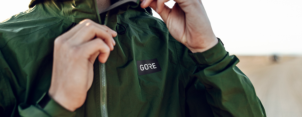 ウェア Gore Bike wear Water-Resistant Jackets waterproof-cycling-jackets-