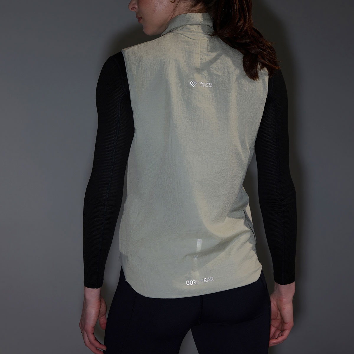 New CONCURVE WINDSTOPPER® Insulated Running Jacket | GOREWEAR US