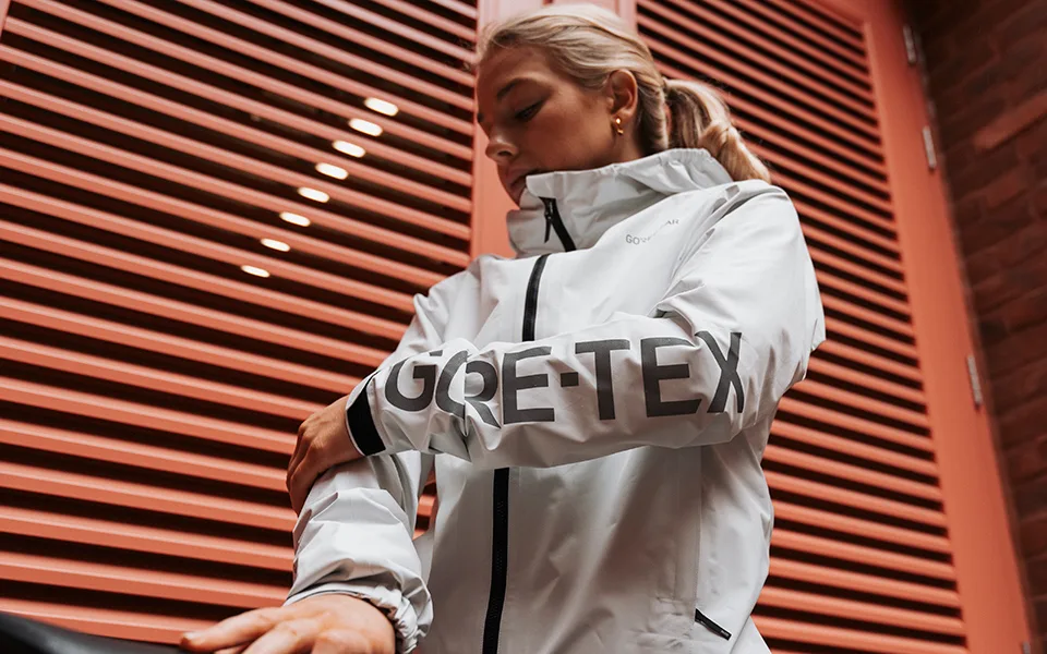 Endure GORE-TEX LE1 Jacket Womens | GOREWEAR UK