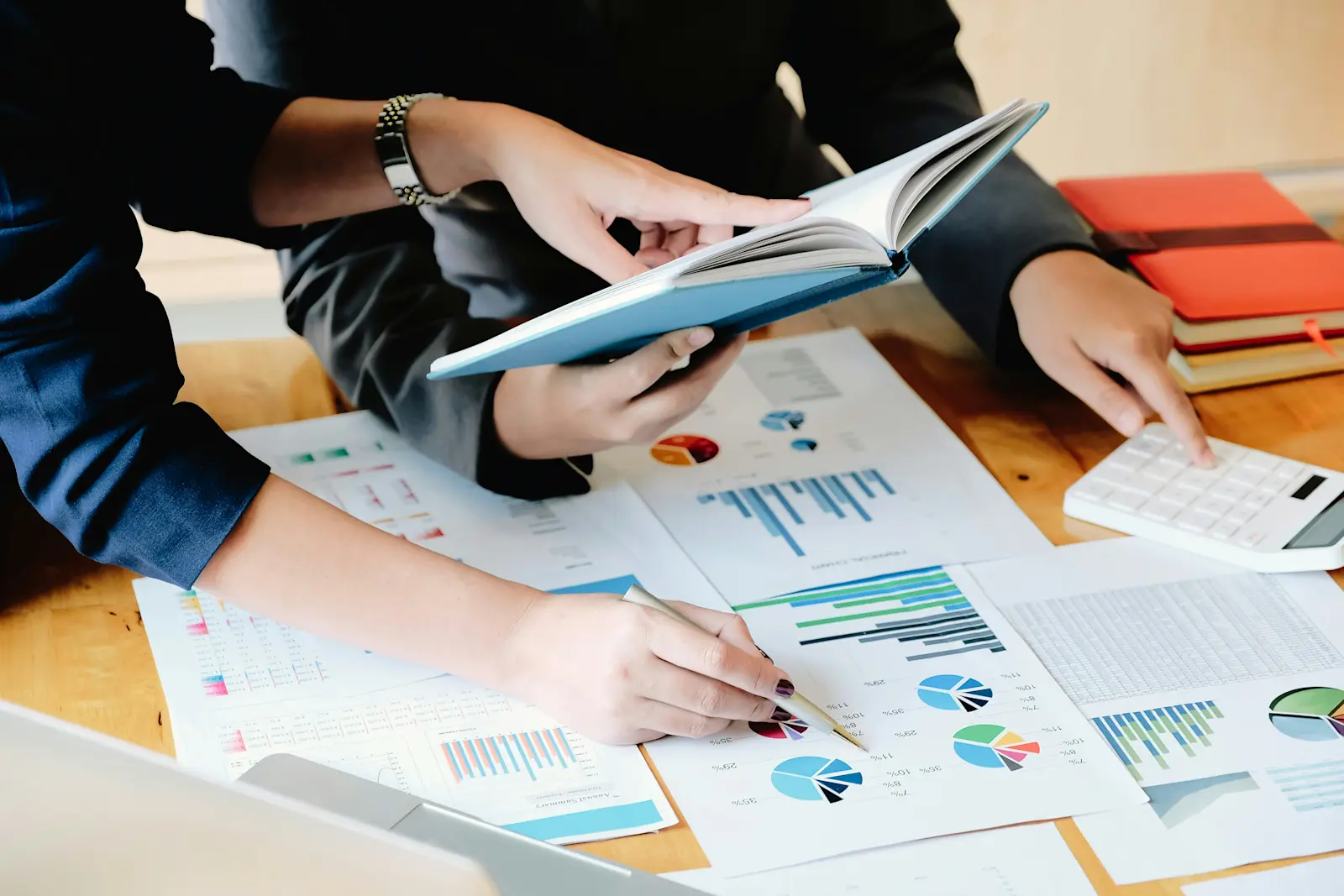 Measuring social media performance: KPIs, methods & tips