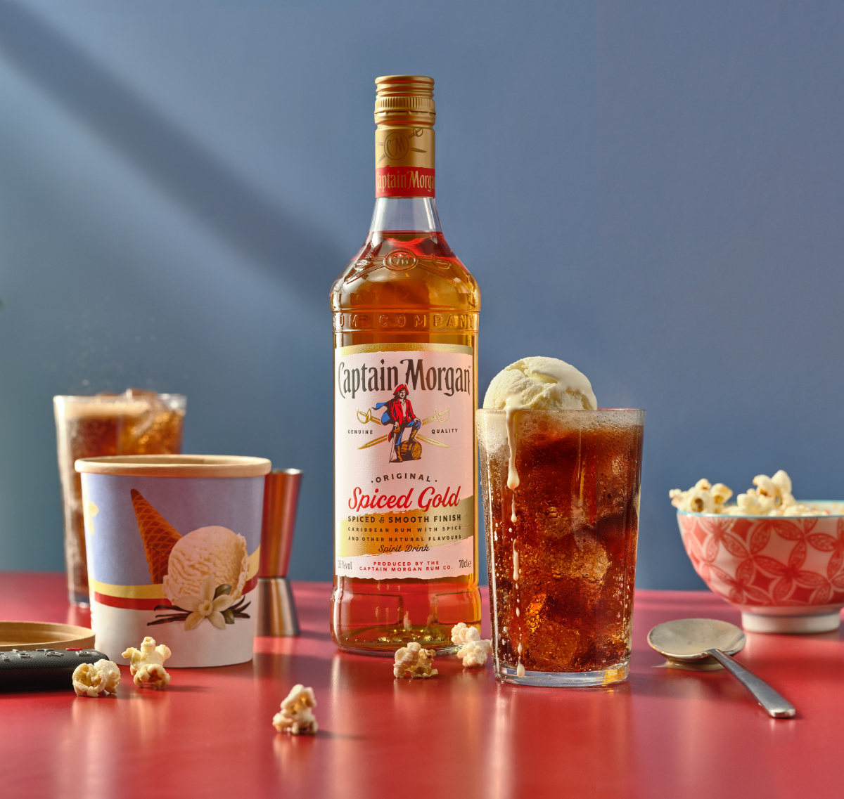 cm za captain cola float thumb