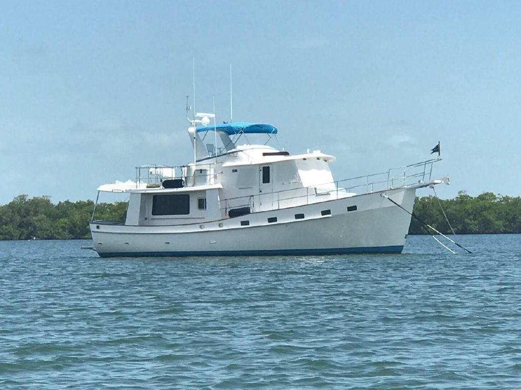 Kadey Krogen 44 AE widebody trawler