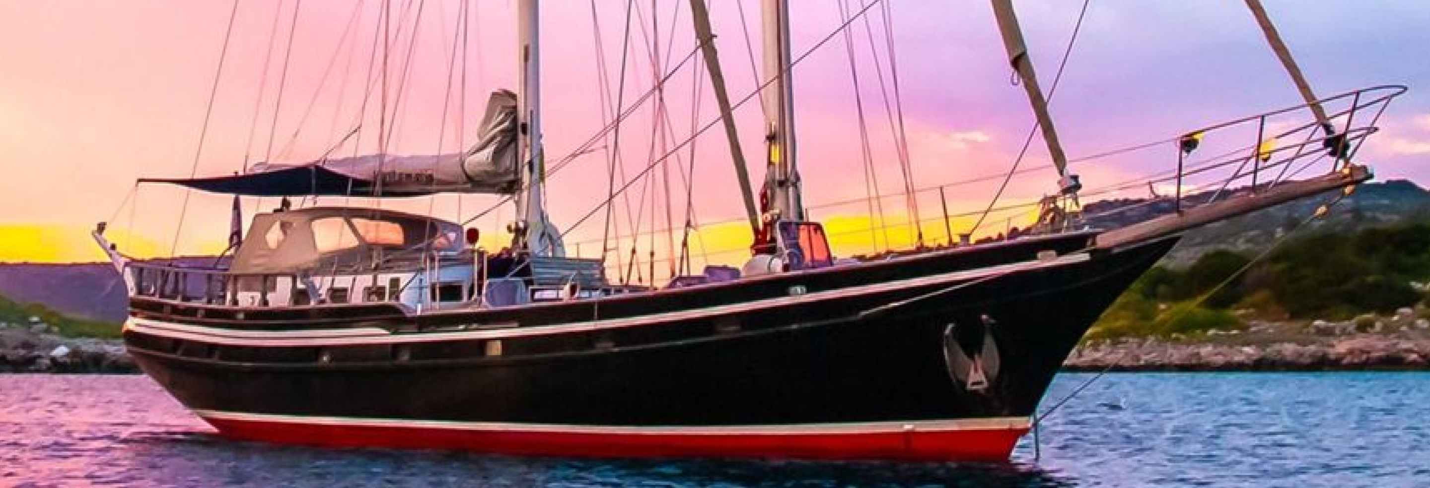 Schooner Yachts
