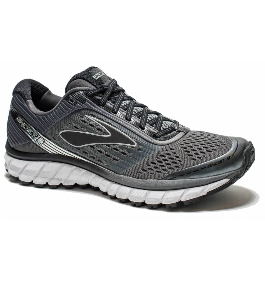 brooks ghost vs mizuno wave rider