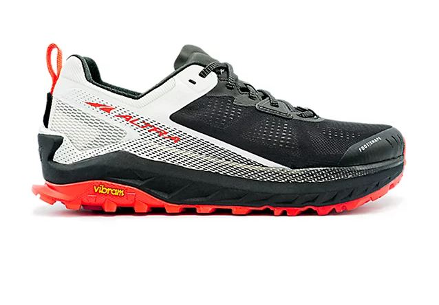best running shoes for heavy runners with wide feet