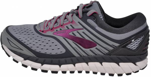 brooks women's pronation