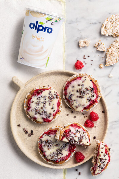 Frozen Vanilla Rice Cake | Alpro