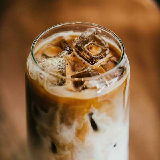 Barista Almond Drink Milk Alterntive Alpro