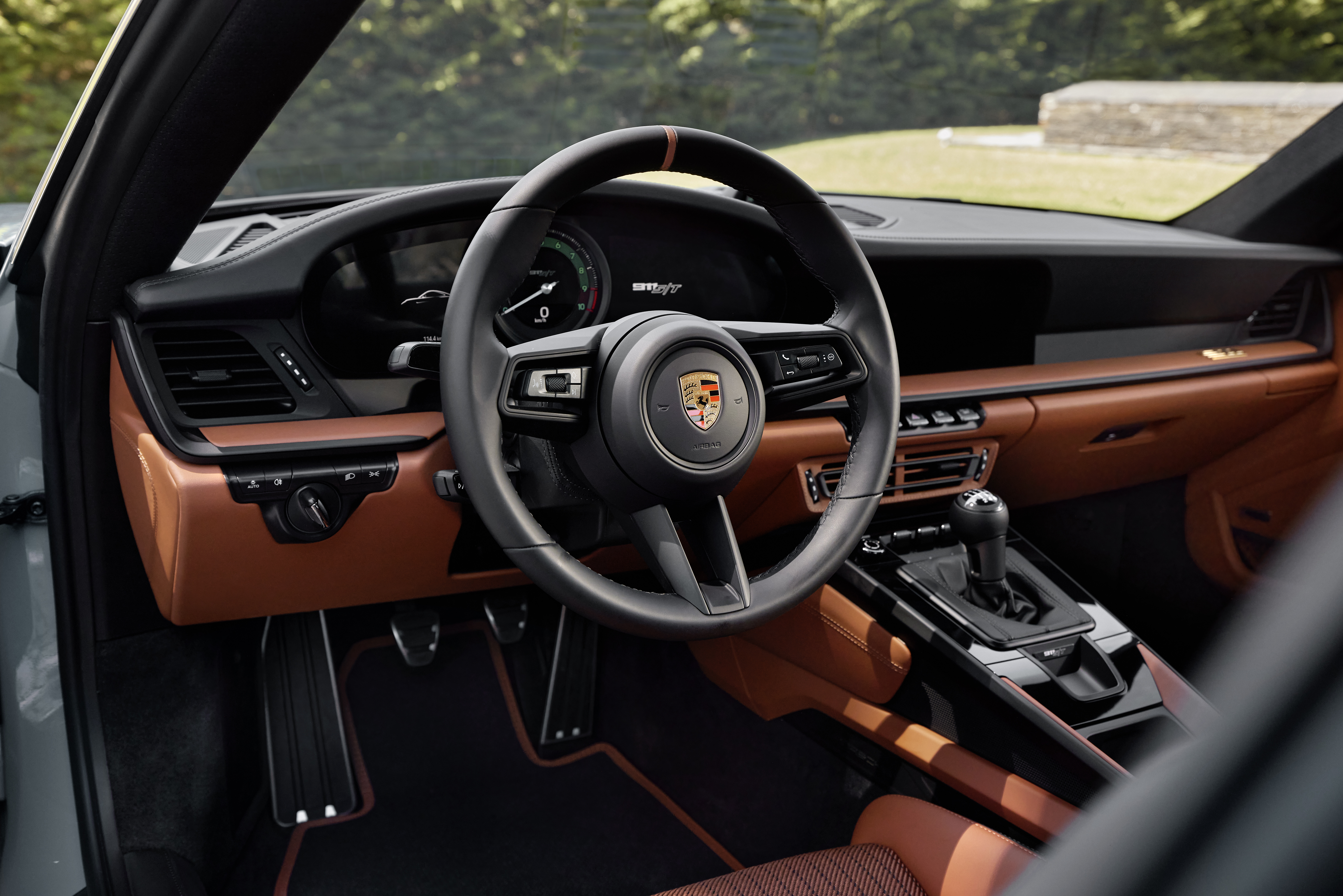 Interior of Porsche 911 S/T with Heritage Design Package