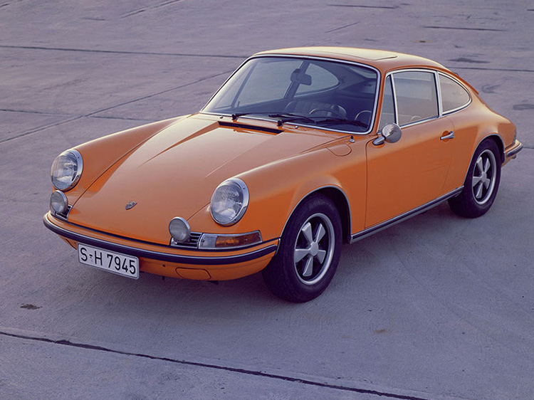 Classic Porsche 911 in orange