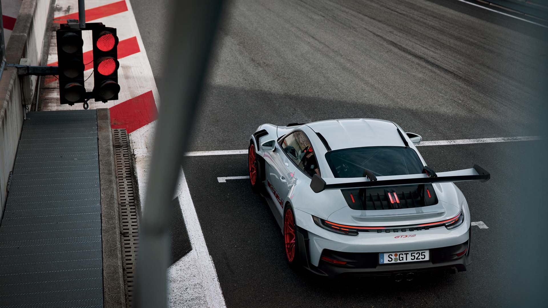 Porsche 911 GT3 RS parked racetrack start finish line wallpaper desktop 10