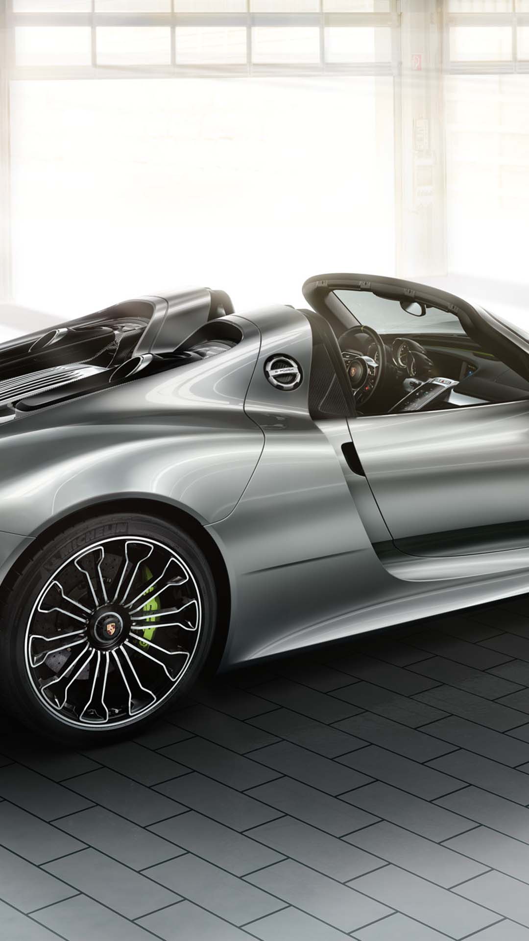 porsche_918_spyder_side_view_wallpaper_mobile.jpg