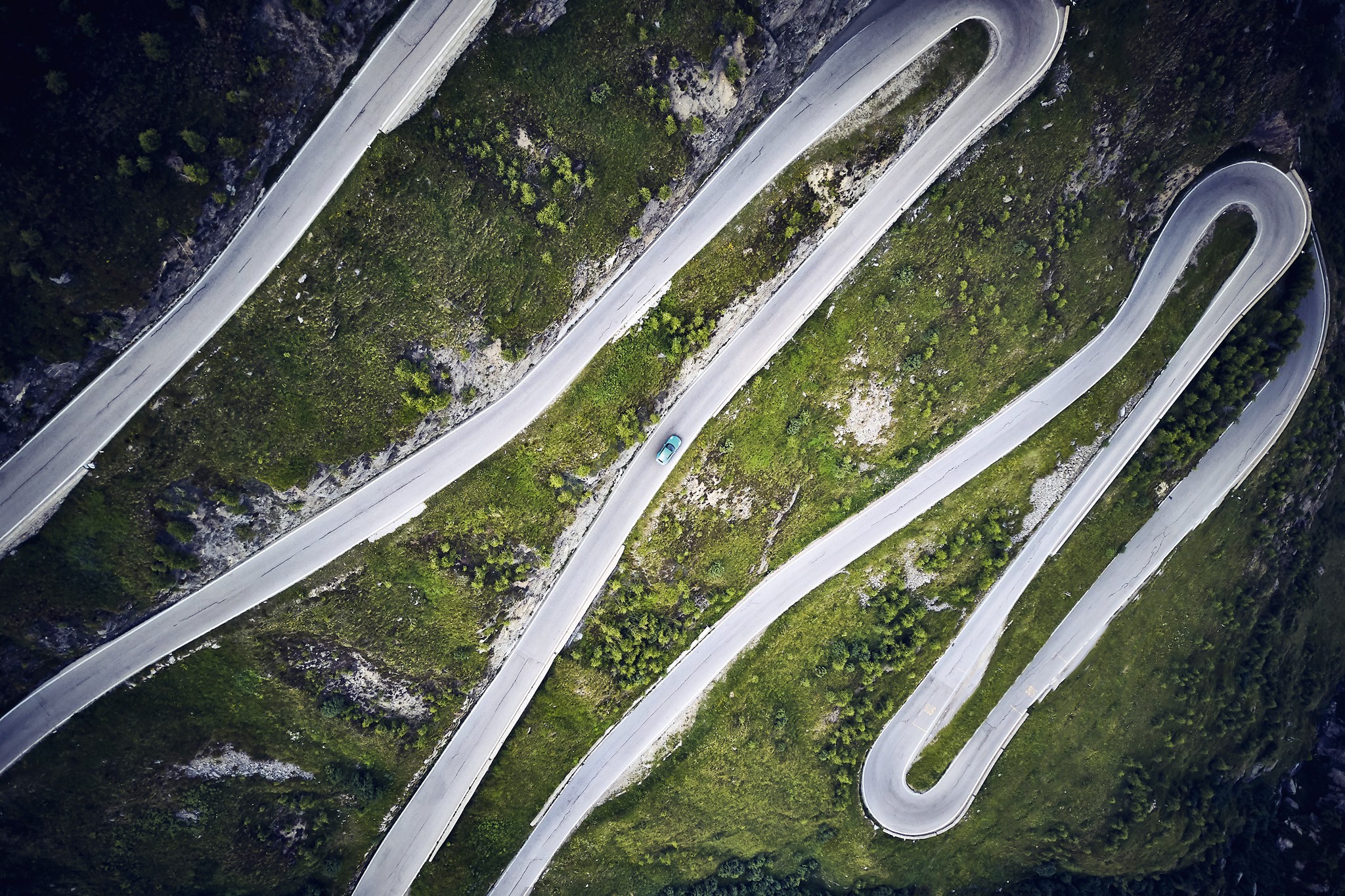 Narrow roads and tight hairpin bends