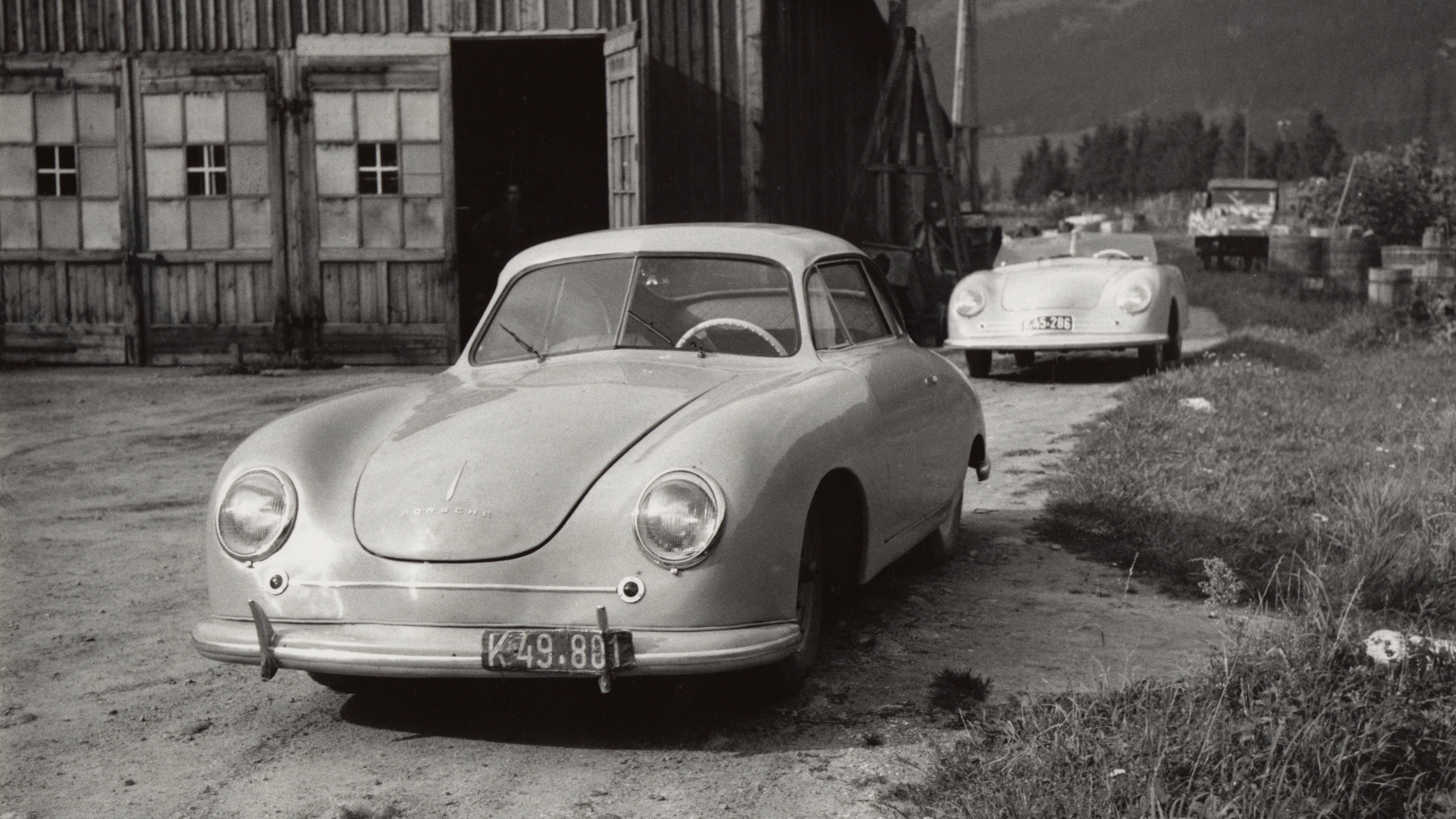 Black and white images of Porsche 356 Coupé and Roadster