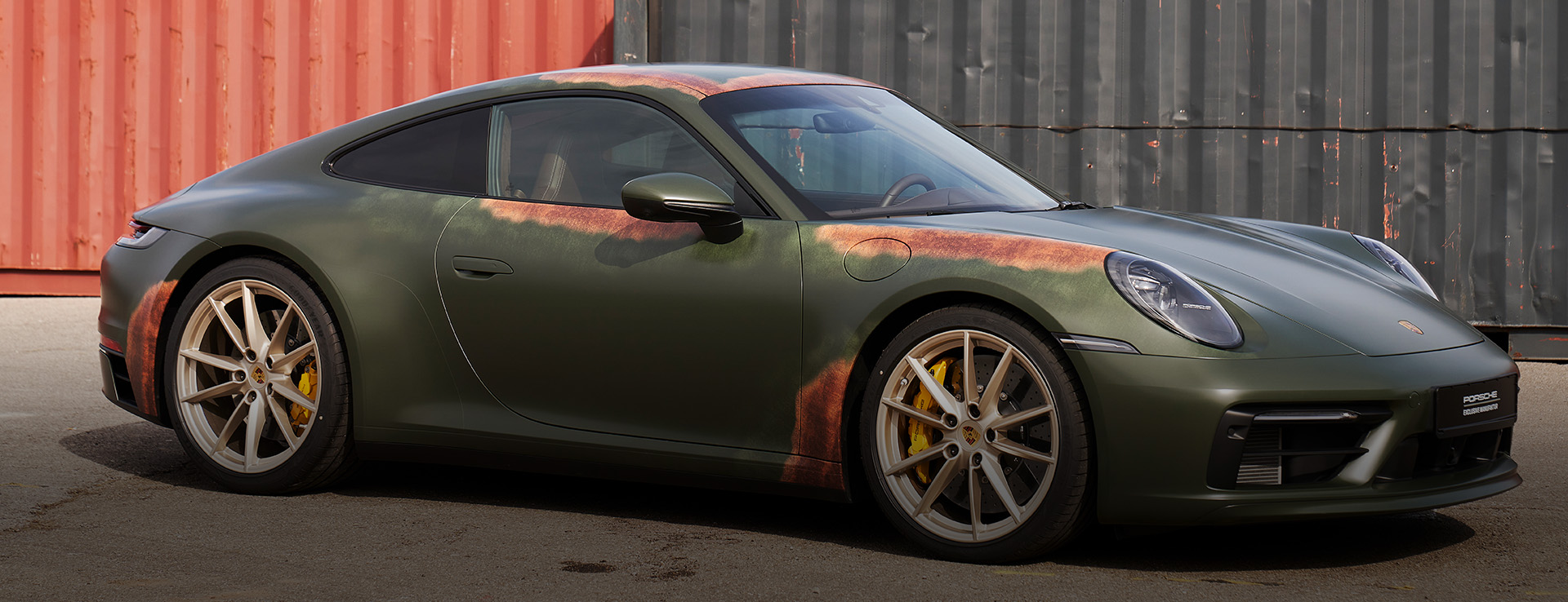 Porsche 911 with rust-like patina on its bodywork