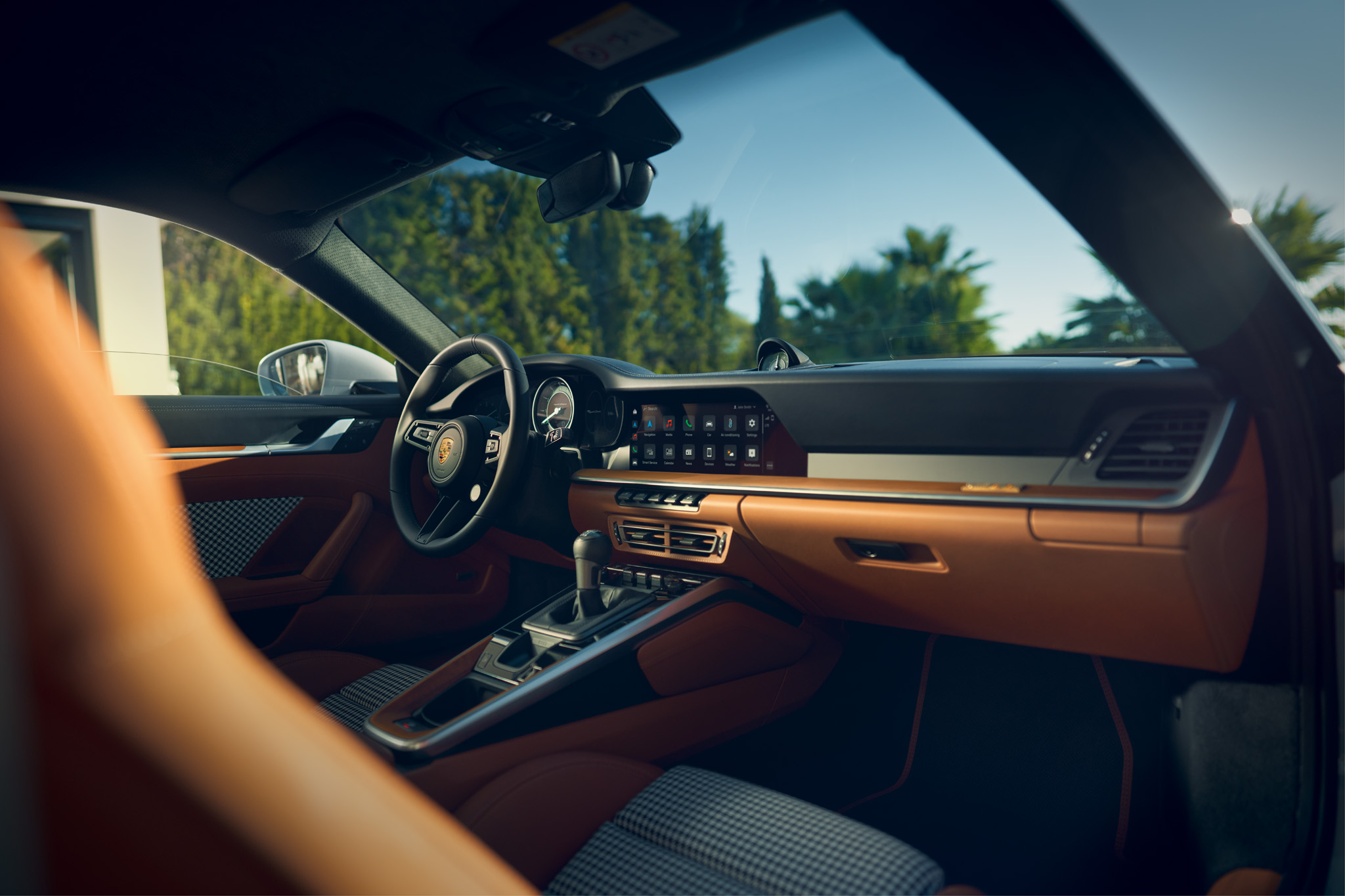 Leather and Paldao wood interior cockpit or Porsche 911 Sport Classic