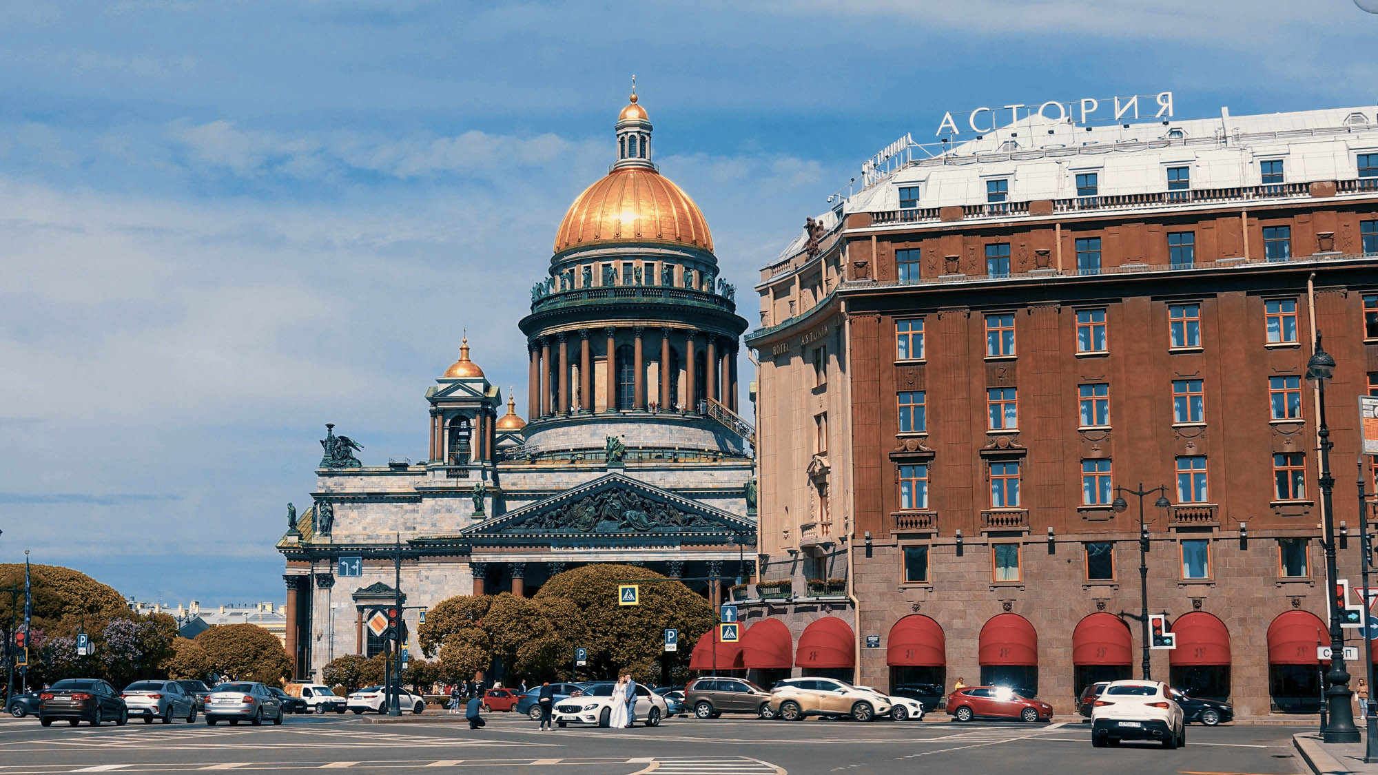 Hotel Astoria in St Petersburg, St Isaac’s cathedral behind