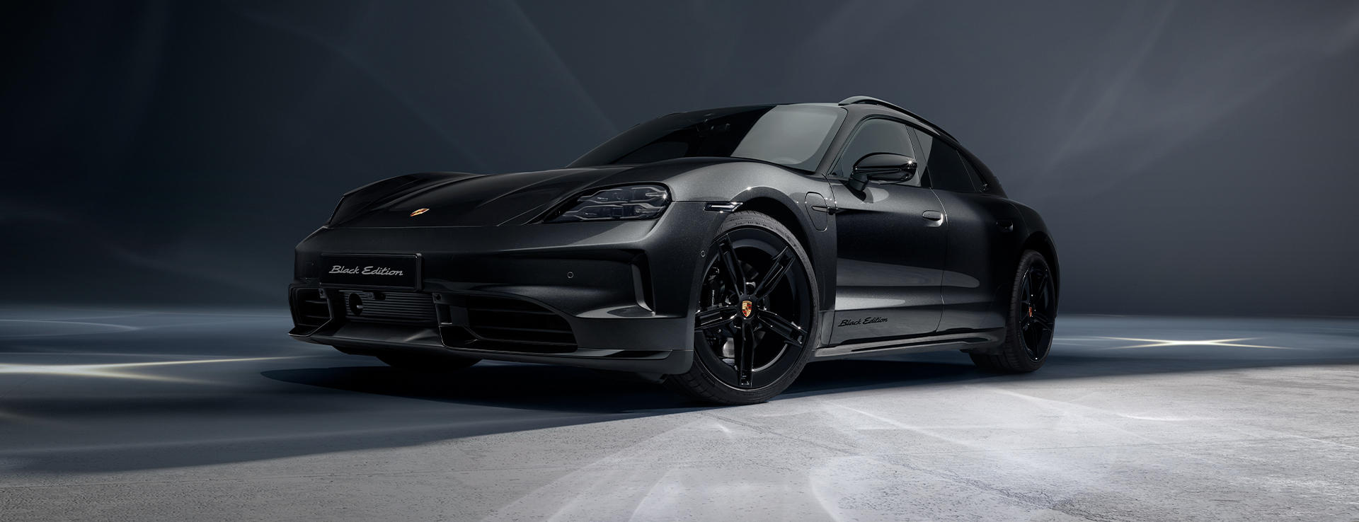 Porsche Taycan Sport Turismo Black Edition desktop 1