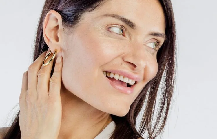 Chin Liposuction (Page Image)