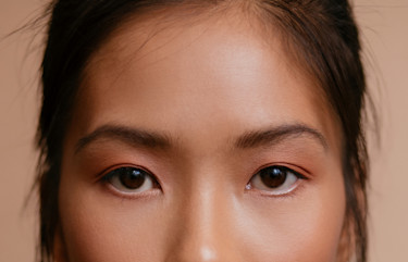 Thin Eyebrows&Lashes 754x484