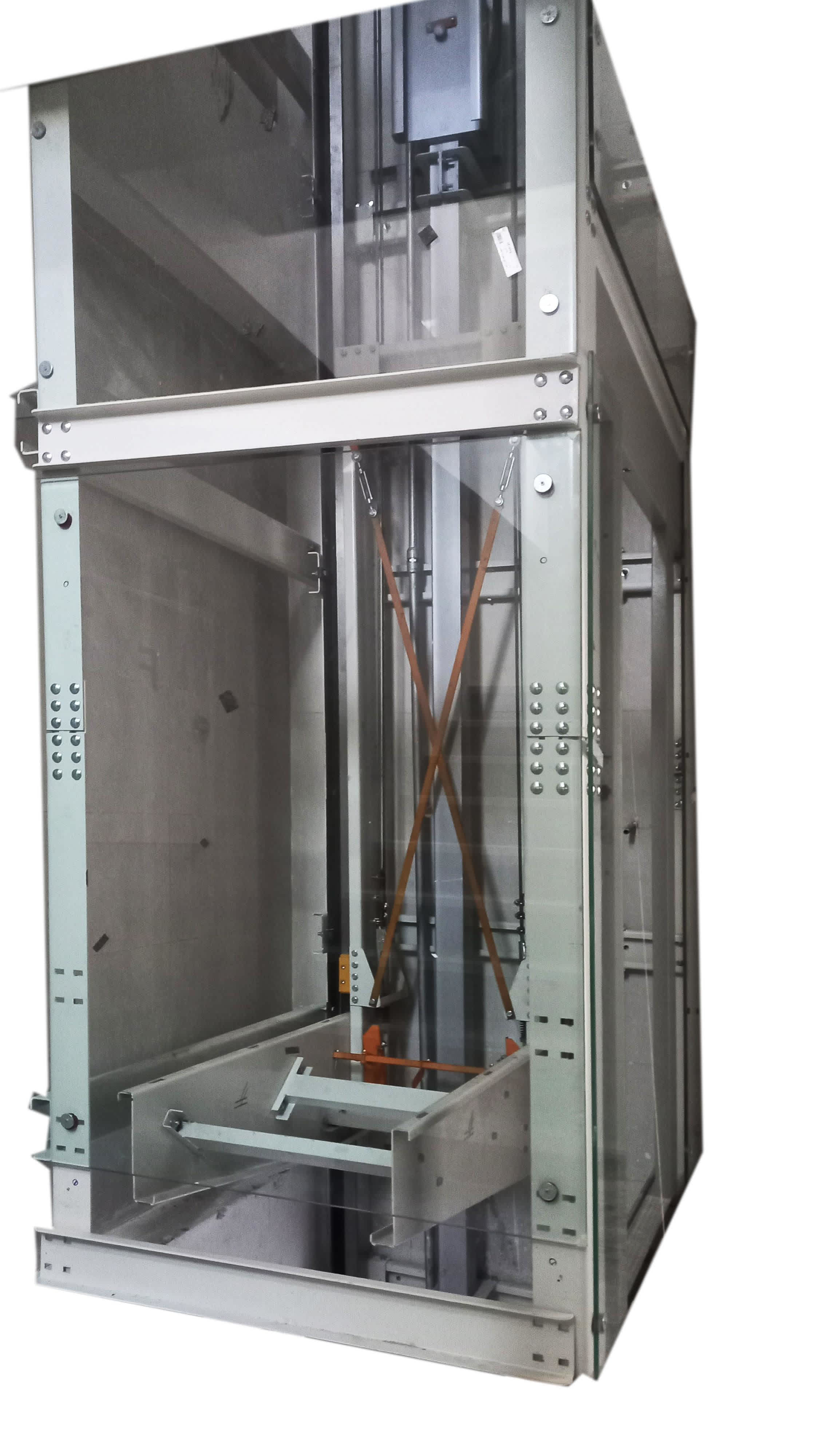 سازه پیچ و مهره