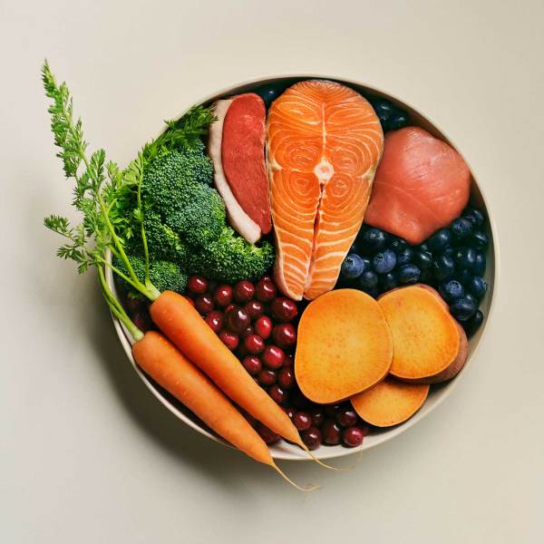 Fresh bowl with veggies