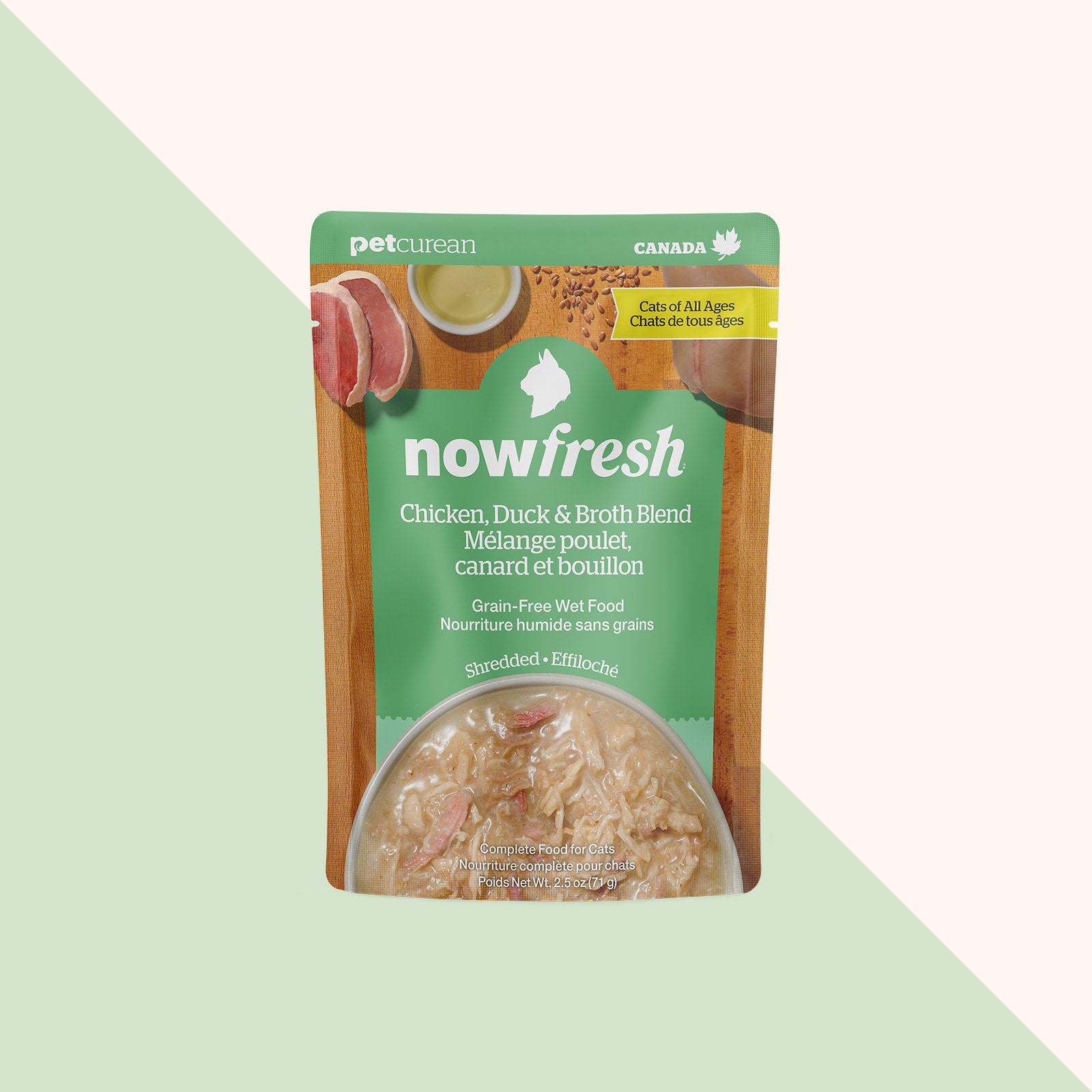 Nourriture humide pour chats Now Fresh, mélange au bouillon de poulet et de canard