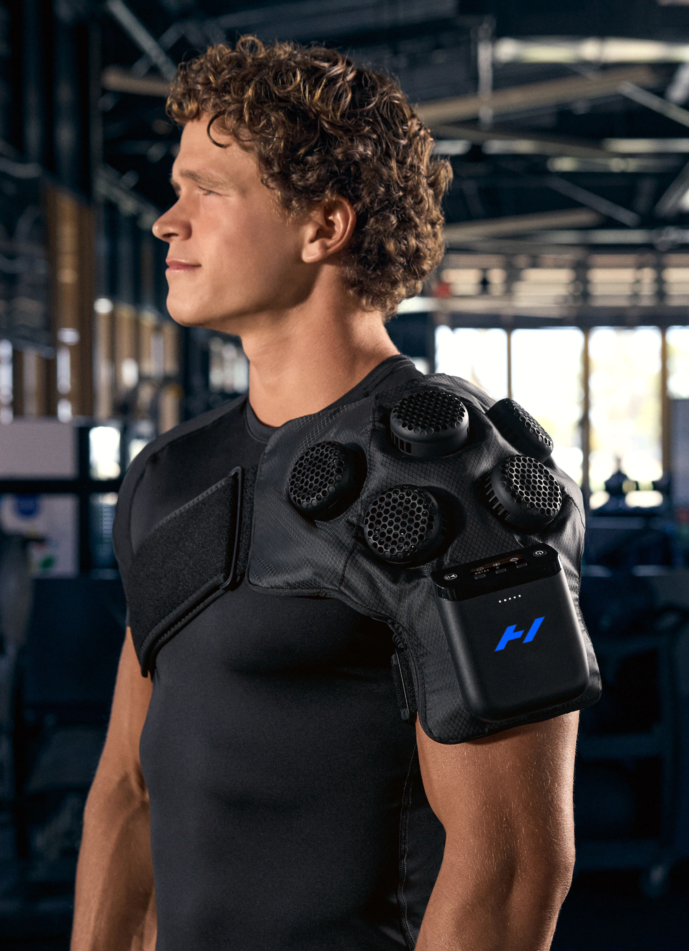 home-26-hyperice-x2-contrast-