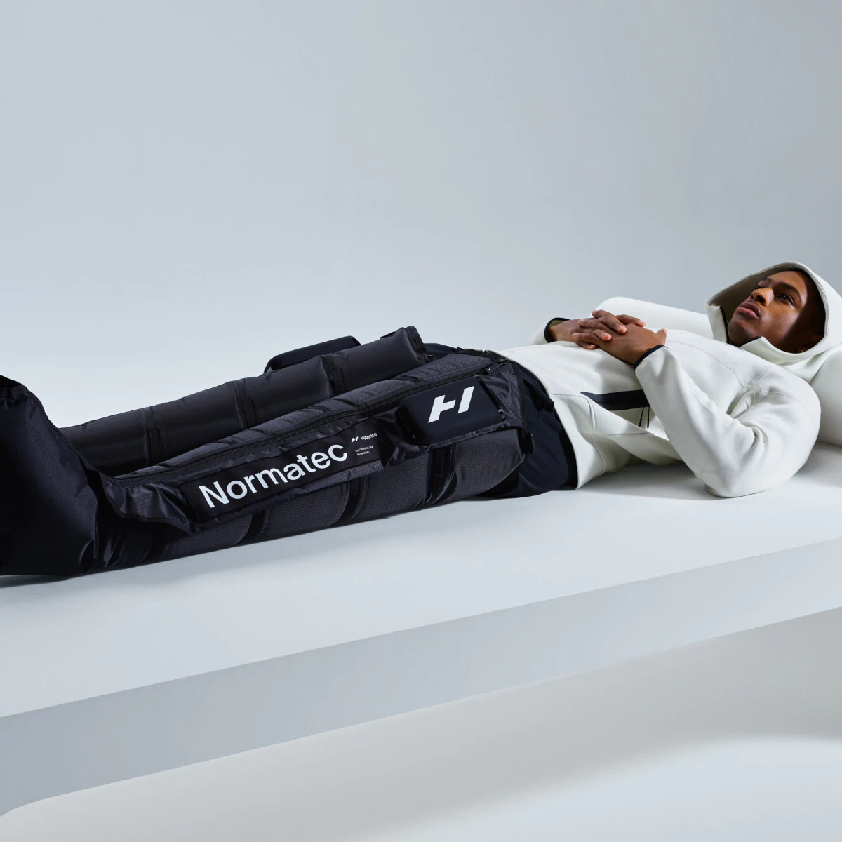 初代ノーマテック　レッグス Open Box Normatec Elite