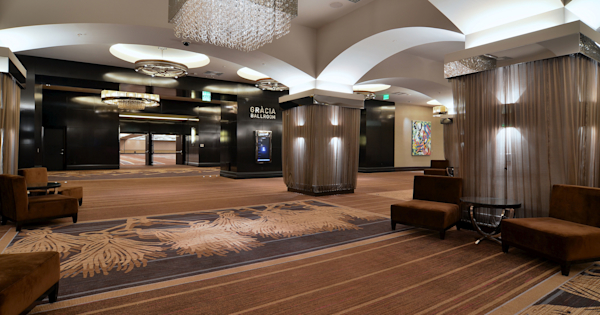 Eve london years ben desktop clock fireworks laptops phones mobile resolution Las Vegas Luxury Hotel | 3rd Floor | The Cosmopolitan