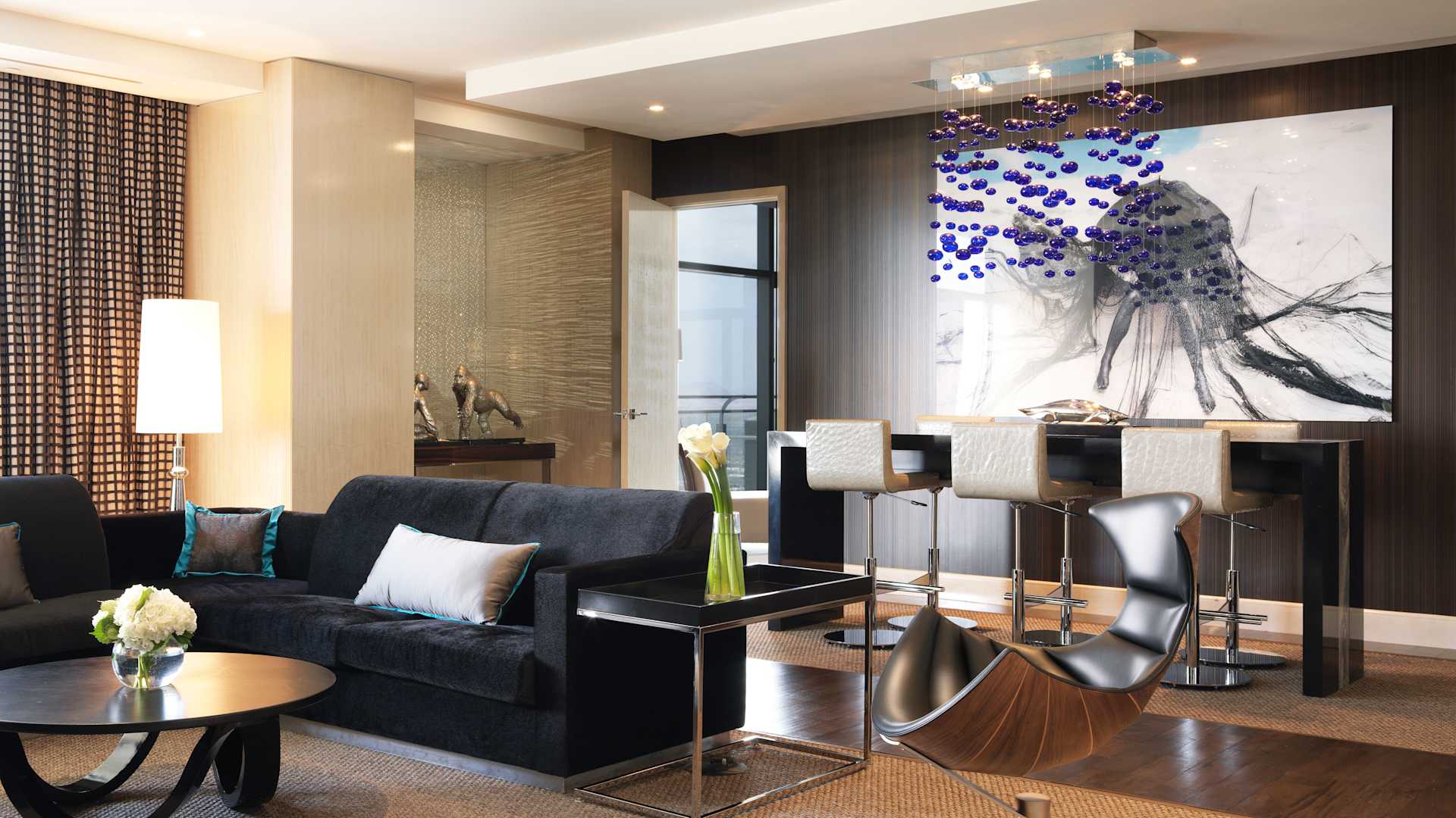 Las Vegas Luxury Hotel Rooms And Suites The Cosmopolitan