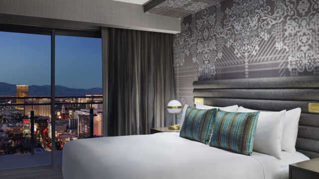 las vegas luxury hotel | terrace one bedroom | the cosmopolitan
