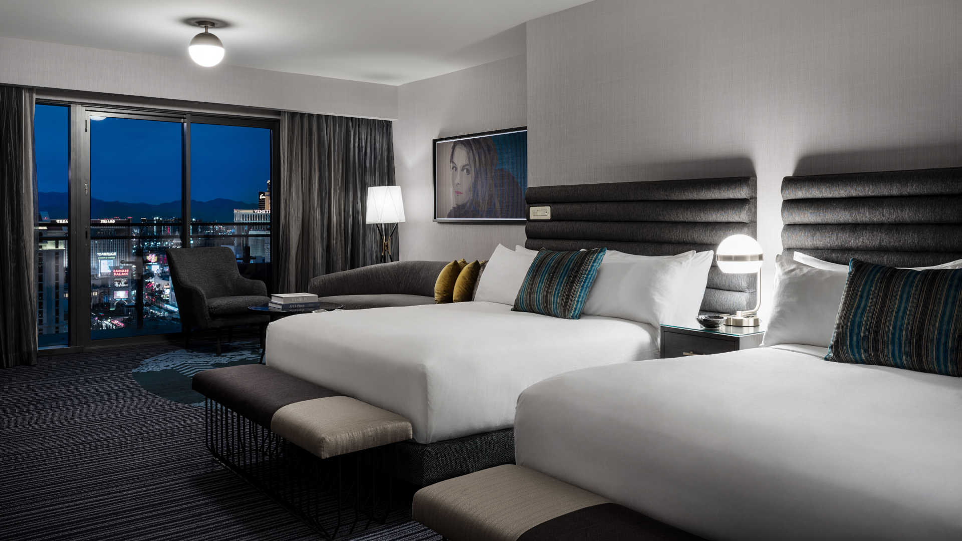 Las Vegas Luxury Hotel Rooms And Suites The Cosmopolitan
