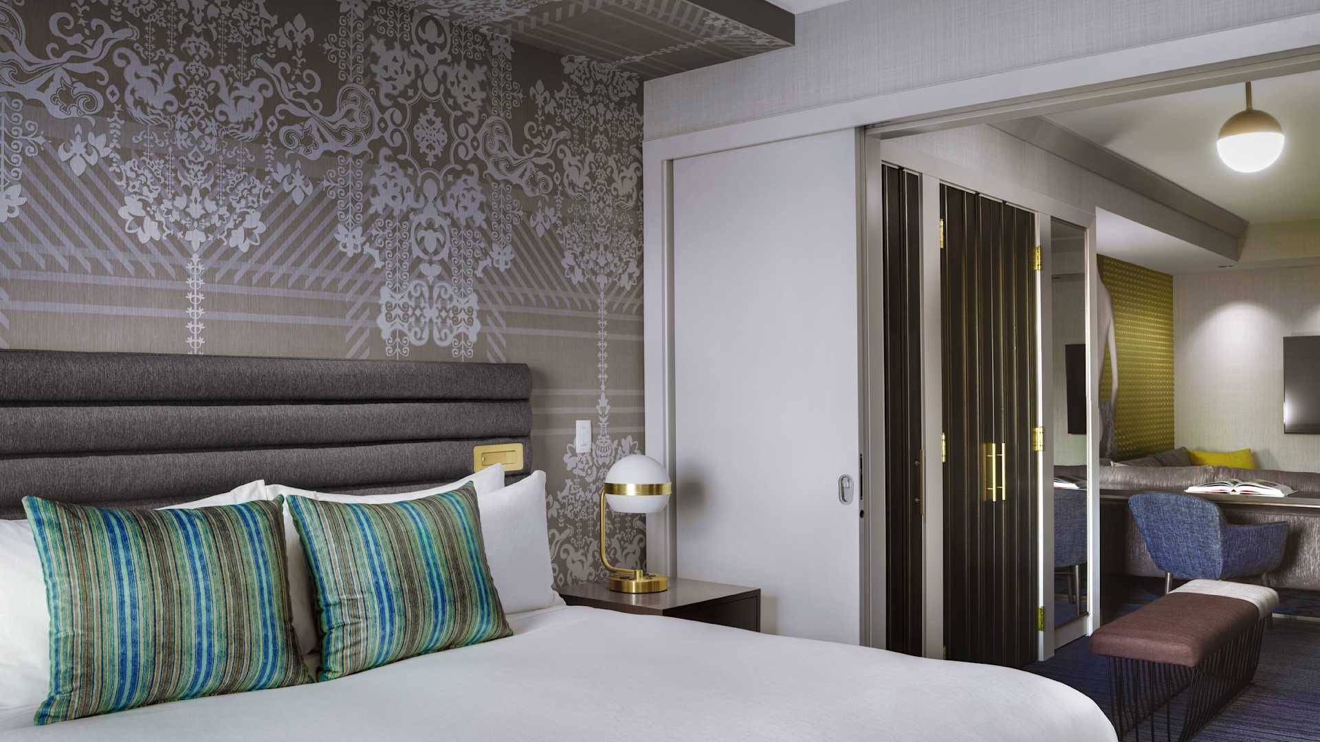 Las Vegas Luxury Hotel Rooms And Suites The Cosmopolitan Las Vegas Luxury Hotel Rooms And Suites The Cosmopolitan