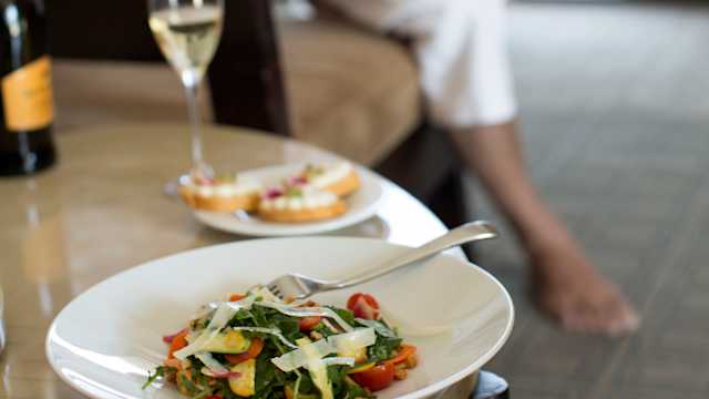 Las Vegas Hotel Room Service The Cosmopolitan Of Las Vegas