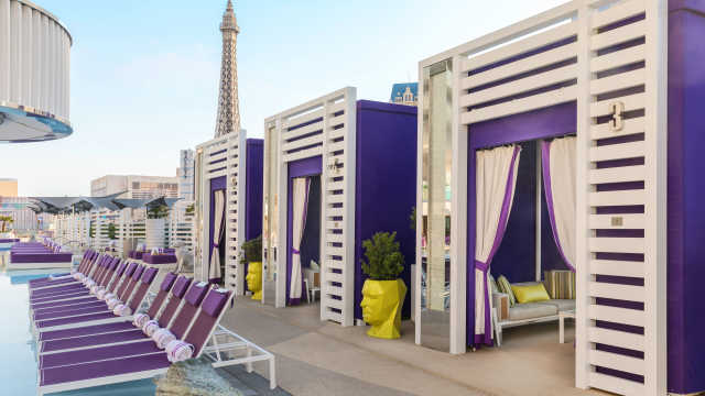 the paris pool cabana and villa rental information - Paris Las Vegas