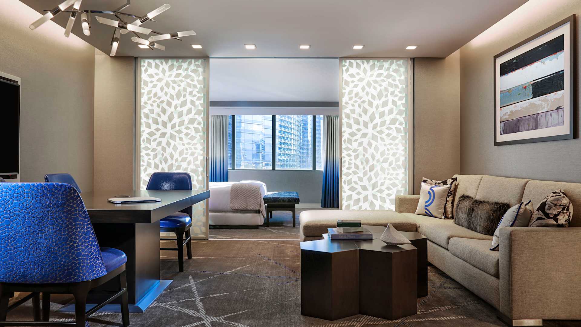Las Vegas Luxury Hotel Rooms And Suites The Cosmopolitan