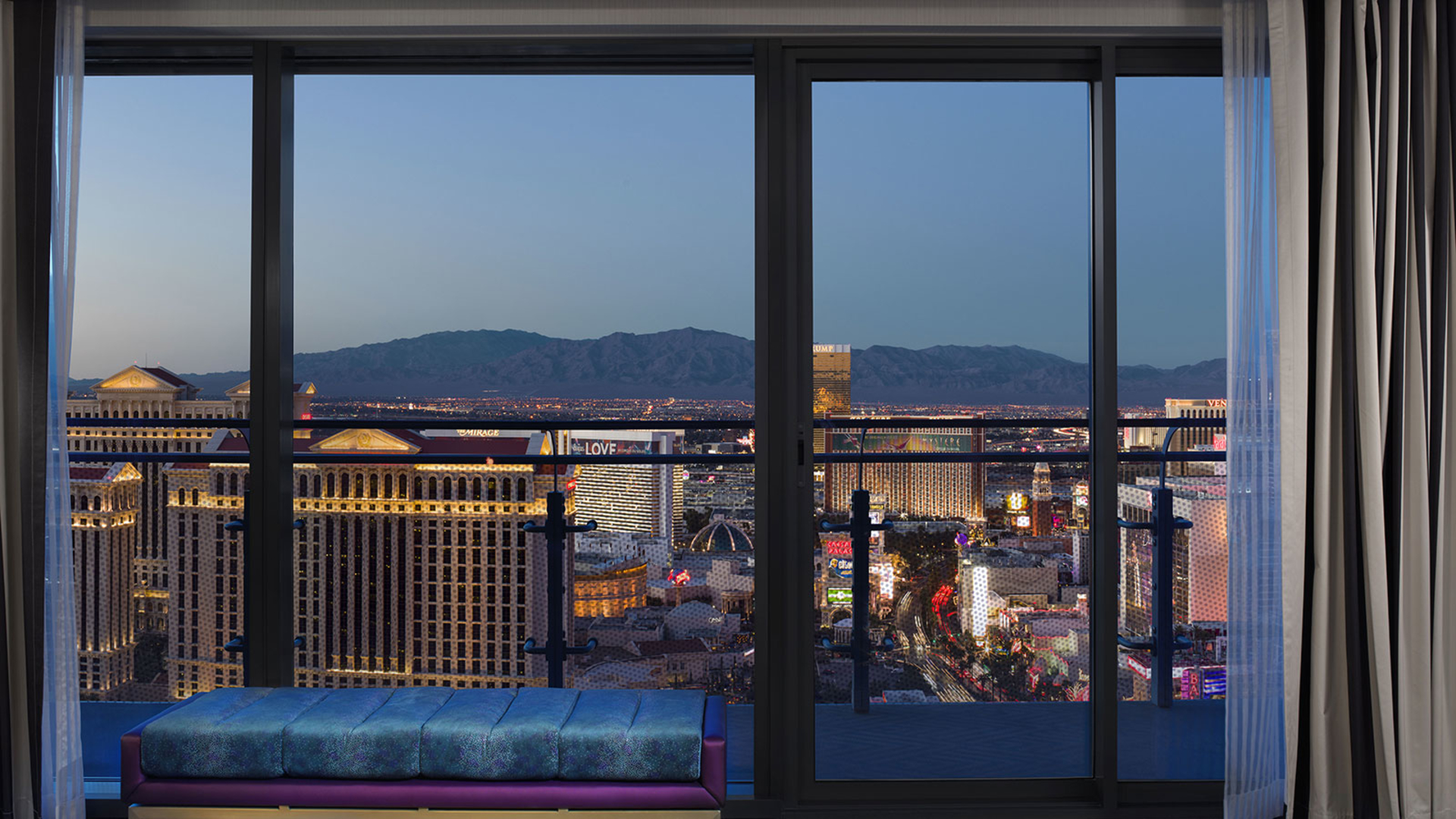 Cosmopolitan Las Vegas Terrace One Bedroom Fountain View Luxury Wraparound Terrace Suite Fountain View | The Cosmopolitan of Las
