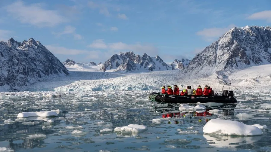 Umrundung Spitzbergens –Die ultimative Spitzbergen-Expedition (MS Fram)   